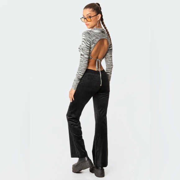 Edikted Medina Open-Back Sweater - Picture 1 of 7